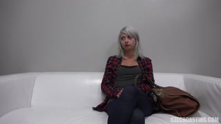 Czech Julie - Cute & Small Tits in Casting - бесплатное порно на 1PORNO.NET