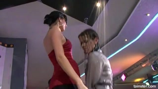 Group Sex Madness in Club Cunts 3: Elisa, Vanessa, and Tea - лучшее порно без регистрации 1PORNO.NET