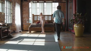 Emma Starletto hot stepfamily sex with hung stepbro - лучшее порно без регистрации 1PORNO.NET