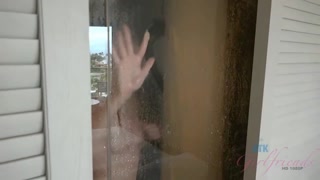 Alina West – Shower Time with Naughty Blonde GF - лучшее порно без регистрации 1PORNO.NET