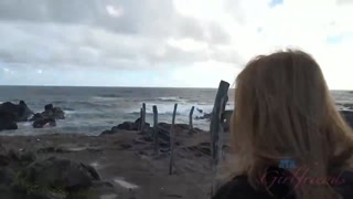 Amateur redhead GF Rococo Royalle rides hard on the beach road - лучшее порно без регистрации 1PORNO.NET