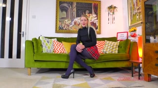 Young Blonde Melody Rings My Bell in Stockings - лучшее порно без регистрации 1PORNO.NET