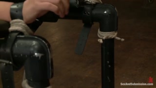 Mark Davis Dominates Jynx Maze in Rough BDSM - лучшее порно без регистрации 1PORNO.NET