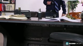 Office MILF Lauren Taylor Dominated by Boss - лучшее порно без регистрации 1PORNO.NET