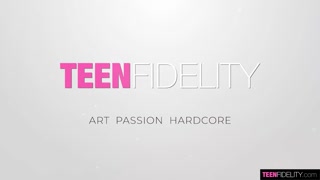 Teen Chloe Rose gets a deep creaming from Ryan - лучшее порно без регистрации 1PORNO.NET