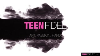 Teen Heart's Intense Hotel Session - лучшее порно без регистрации 1PORNO.NET