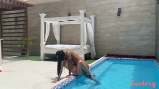 Two in the Pool: Carel and Ria Lick and Moan - лучшее порно без регистрации 1PORNO.NET