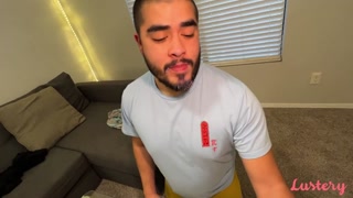 Slice Watches Toni Smash Cake With Her Ass - лучшее порно без регистрации 1PORNO.NET