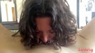 Mav Makes Joey Lee Soak the Bed - лучшее порно без регистрации 1PORNO.NET