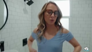 Young Aurora Skye Masturbates and Gets Pounded in Shower - лучшее порно без регистрации 1PORNO.NET