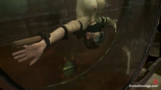Bound and Gagged Blonde Screams on Sybian Underwater - лучшее порно без регистрации 1PORNO.NET