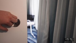 Check Out Late with Summer Renee and Jimmy Michaels - лучшее порно без регистрации 1PORNO.NET