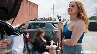  Reverse Cowgirl in the Parking Lot  - лучшее порно без регистрации 1PORNO.NET
