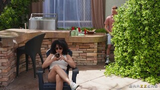 Venom's Big Cock BBQ Adventure - бесплатное порно на 1PORNO.NET