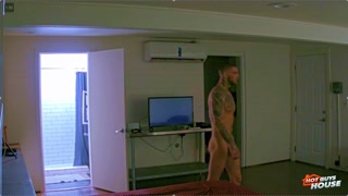 Blue Eyes & Piercings: Mac Lawler & Big Booty Tay - лучшее порно без регистрации 1PORNO.NET