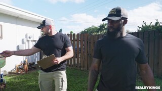 Big Tits, Bigger Cocks: Gator Patrol - лучшее порно без регистрации 1PORNO.NET