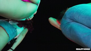 Kiana, Selina, and Ace in a Hot Outdoor Threesome - лучшее порно без регистрации 1PORNO.NET