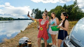 Cute European Teens Get Wet - лучшее порно без регистрации 1PORNO.NET