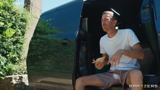 Chloe Savage Rides Danny D's Big Cock - лучшее порно без регистрации 1PORNO.NET