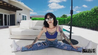 Reverse Cowgirl's Deep Throat - лучшее порно без регистрации 1PORNO.NET