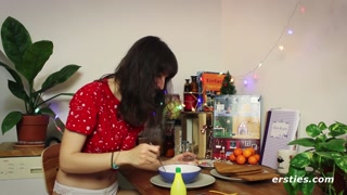 Olivia's Xmas Surprise - лучшее порно без регистрации 1PORNO.NET