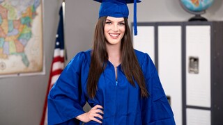 Fiona Frost and Ryan Driller's Dirty Graduation Day - лучшее порно без регистрации 1PORNO.NET