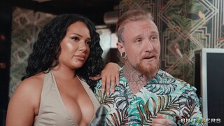 Brunette and Blonde Hotel Hijinks - лучшее порно без регистрации 1PORNO.NET