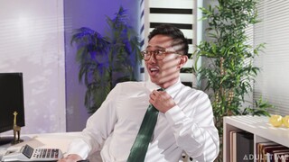 Boss Man Gets Cumshot - лучшее порно без регистрации 1PORNO.NET