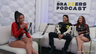 Chloe Amour, Derek Savage, and Luna Star in a Threesome Interview - лучшее порно без регистрации 1PORNO.NET
