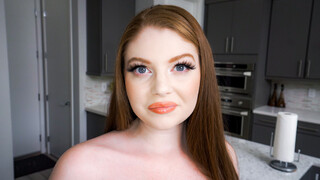 Babysitter's Bra and Panties Can't Hide Her Lust - лучшее порно без регистрации 1PORNO.NET