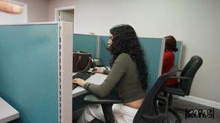  Fucking at the Office  - лучшее порно без регистрации 1PORNO.NET