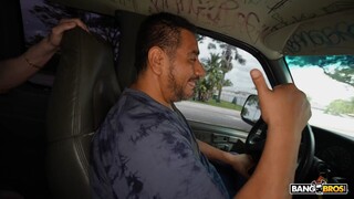 Explicit Kait Gagged & Fucked Hard in Car - лучшее порно без регистрации 1PORNO.NET