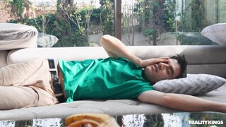 Anal Play and Blowjob for Lazy Stepson - бесплатное порно на 1PORNO.NET