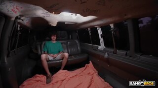 Cowgirl Bunny In the Bus - лучшее порно без регистрации 1PORNO.NET