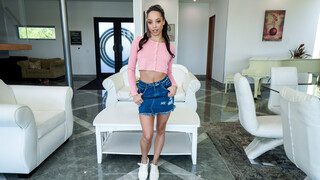 Alexis Tae: Top Childcare - бесплатное порно на 1PORNO.NET
