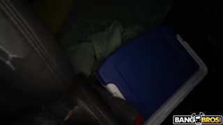 The $1000 Lap: Deepthroat and Facial - лучшее порно без регистрации 1PORNO.NET