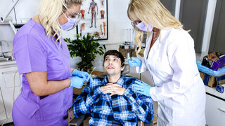 Blonde Dentist Gives Double Blowjob - лучшее порно без регистрации 1PORNO.NET
