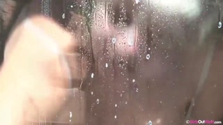 MILF Duo Lana & Magda in Bathroom Blitz - Remastered - лучшее порно без регистрации 1PORNO.NET