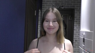 Big Titted Amalia Davis Sucks NikRock's Cock OTS431 - лучшее порно без регистрации 1PORNO.NET