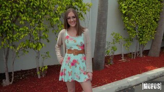 Lindsey Love Unleashed - бесплатное порно на 1PORNO.NET