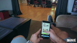 Chad White Fucks Eliza Ibarra Doggystyle - бесплатное порно на 1PORNO.NET