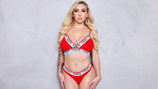 Kendra Sunderland's Big Tits Get Cum on Them - бесплатное порно на 1PORNO.NET