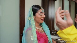 The Bollywood Blowjob: A Sensual Tale - бесплатное порно на 1PORNO.NET