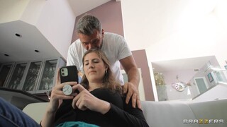 Manuel Ferrara Analyzes Lexi Lore's Tight Ass - лучшее порно без регистрации 1PORNO.NET