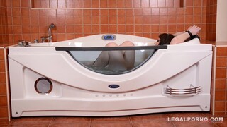 Deepthroat and Anal: Lucia Love's Humiliating Experience GP543 - лучшее порно без регистрации 1PORNO.NET