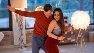 Big Assed Brunette Ariana Van X's Blowjob Adventure - лучшее порно без регистрации 1PORNO.NET