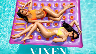 Johnny Sins Pounded Brunettes Ariana Marie & Emily Willis in Group Sex - бесплатное порно на 1PORNO.NET