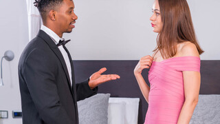 Small Tits, Big Black Dick: Marie Berger's First - бесплатное порно на 1PORNO.NET