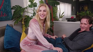 Kenzie Anne's Big Tits Bounce - лучшее порно без регистрации 1PORNO.NET