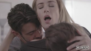 Riding into Orgasm with Friends - бесплатное порно на 1PORNO.NET